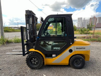 Вилочный погрузчик SHANTUI SFD35W-VM3000 - фото 1