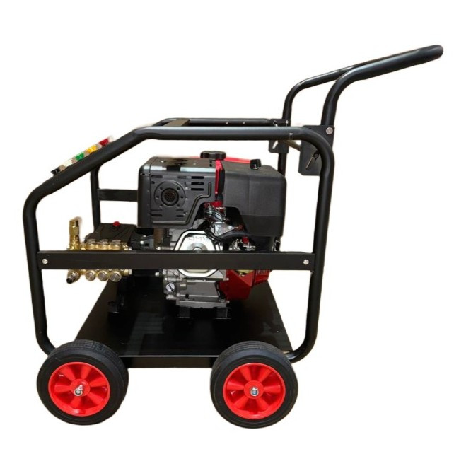 Мойка высокого давления TOR CQF1827 с бензиновым двигателем